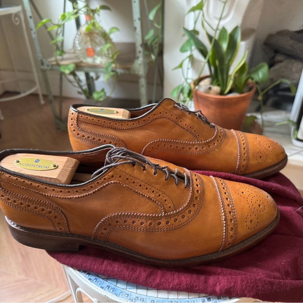 Allen Edmonds Strand